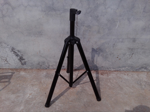 報警器三角支架